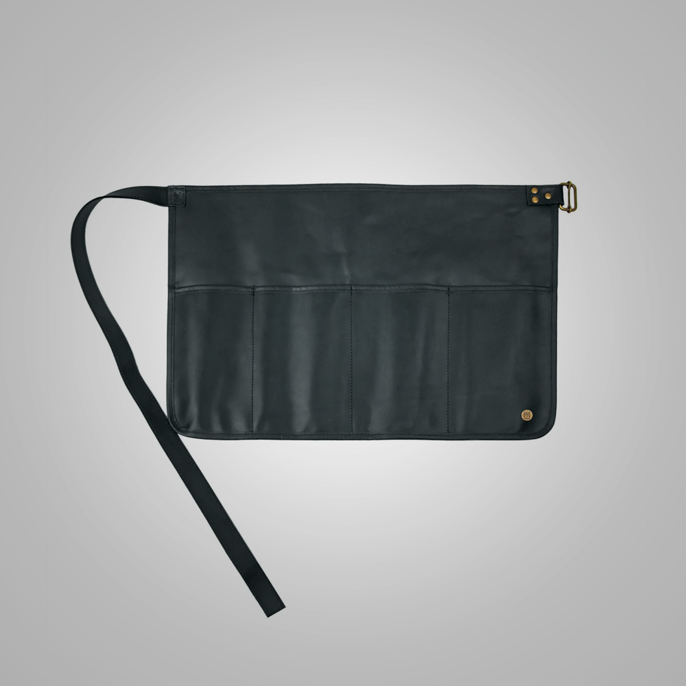 Delantal de media cintura "Shadow-Quad" para hombre | Piel de cordero negra hecha a mano | Delantal de herramientas de cuero de primera calidad con 4 bolsillos | Prenda de cuero de grano completo