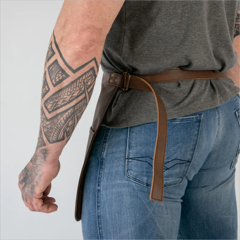 Medio delantal "Utility-Short" para hombre | Piel de oveja marrón hecha a mano | Delantal de herramientas de cuero profesional de 4 bolsillos | Prenda de cuero de grano completo