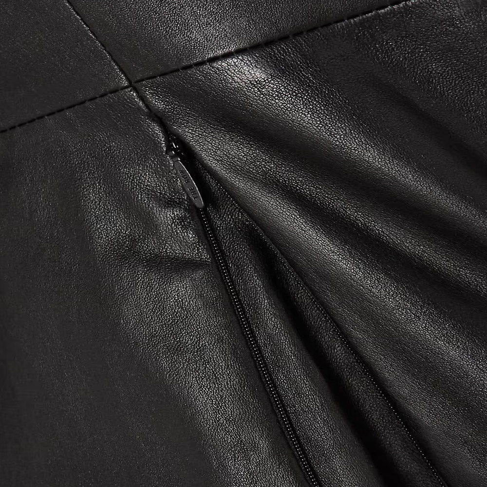 Camisa híbrida "Aero-Sculpt" para mujer | Piel Napa Negra y Algodón Elástico | Top de Cuero Técnico con Cremallera Oculta | Prendas de Piel de Grano Completo