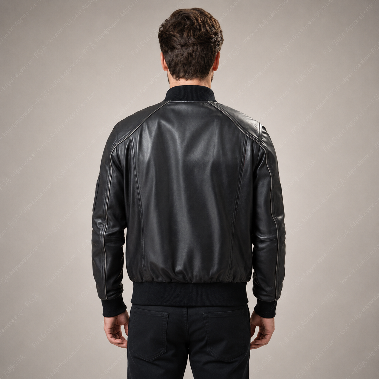 Chaqueta Bomber de Cuero Negro para Hombre Estilo Piloto Moderno Confección en Piel Plena Flor
