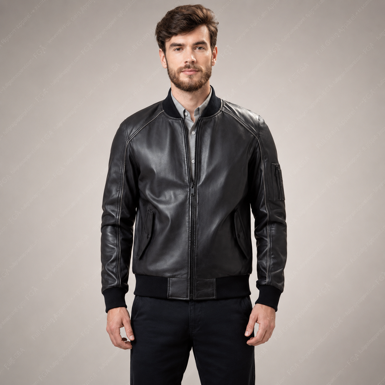 Chaqueta Bomber de Cuero Negro para Hombre Estilo Piloto Moderno Confección en Piel Plena Flor