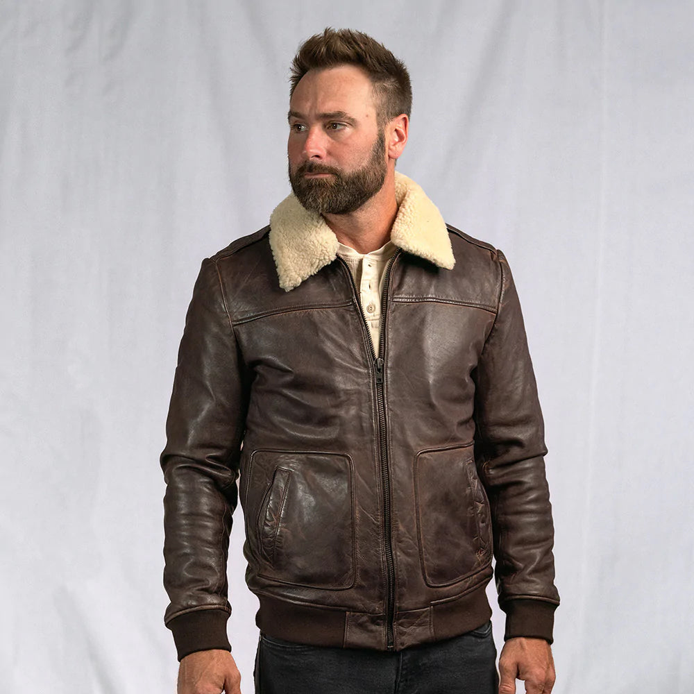 Bomber de aviador A2 "Sky-Captain" para hombre | Cazadora de vuelo de piel de cordero marrón vintage con cuello de lana extraíble | Prendas de grano completo
