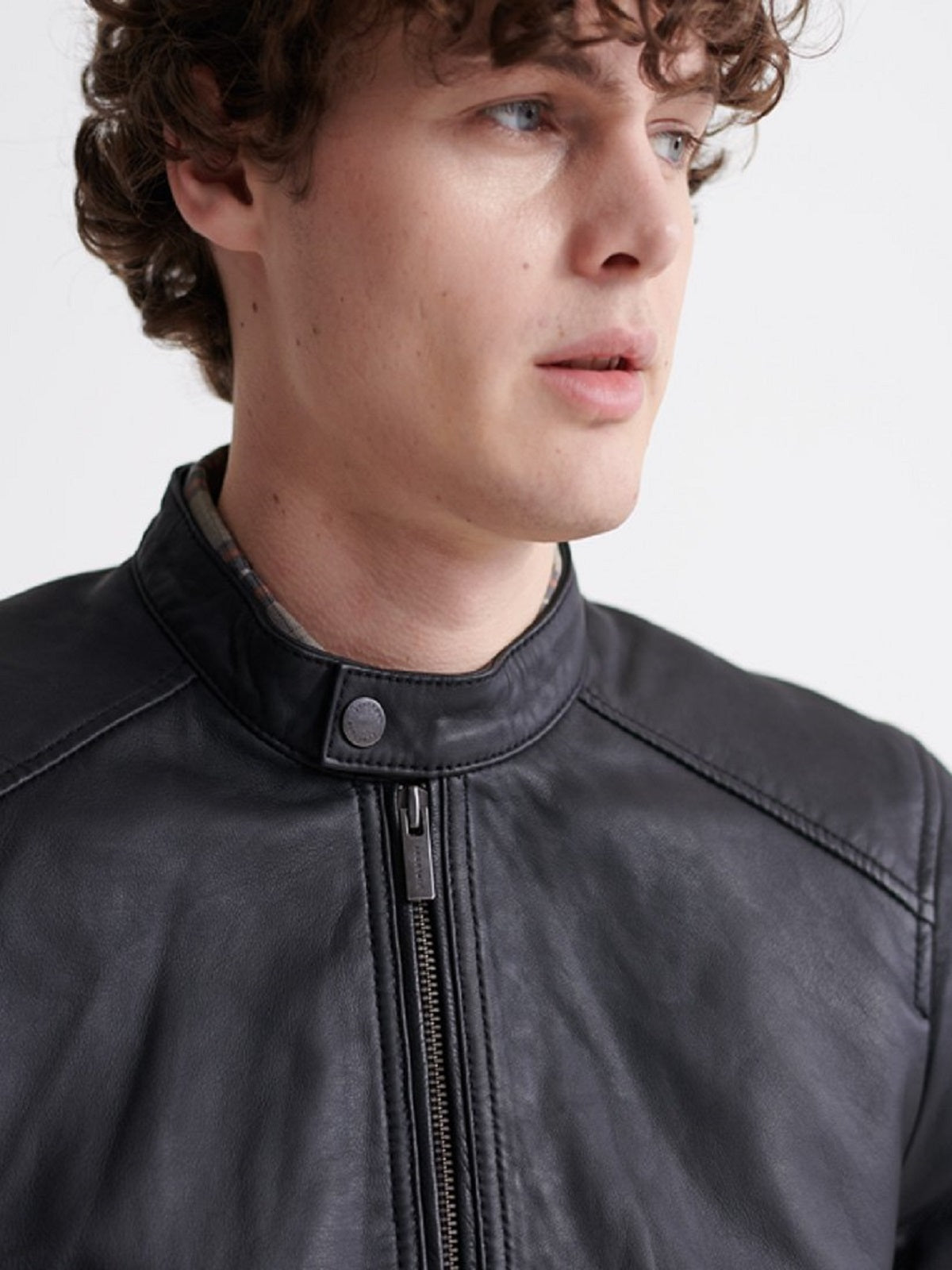 Chaqueta de cuero negra clásica para hombre | Piel de oveja auténtica de primera calidad para motociclista | Prenda de cuero de grano completo